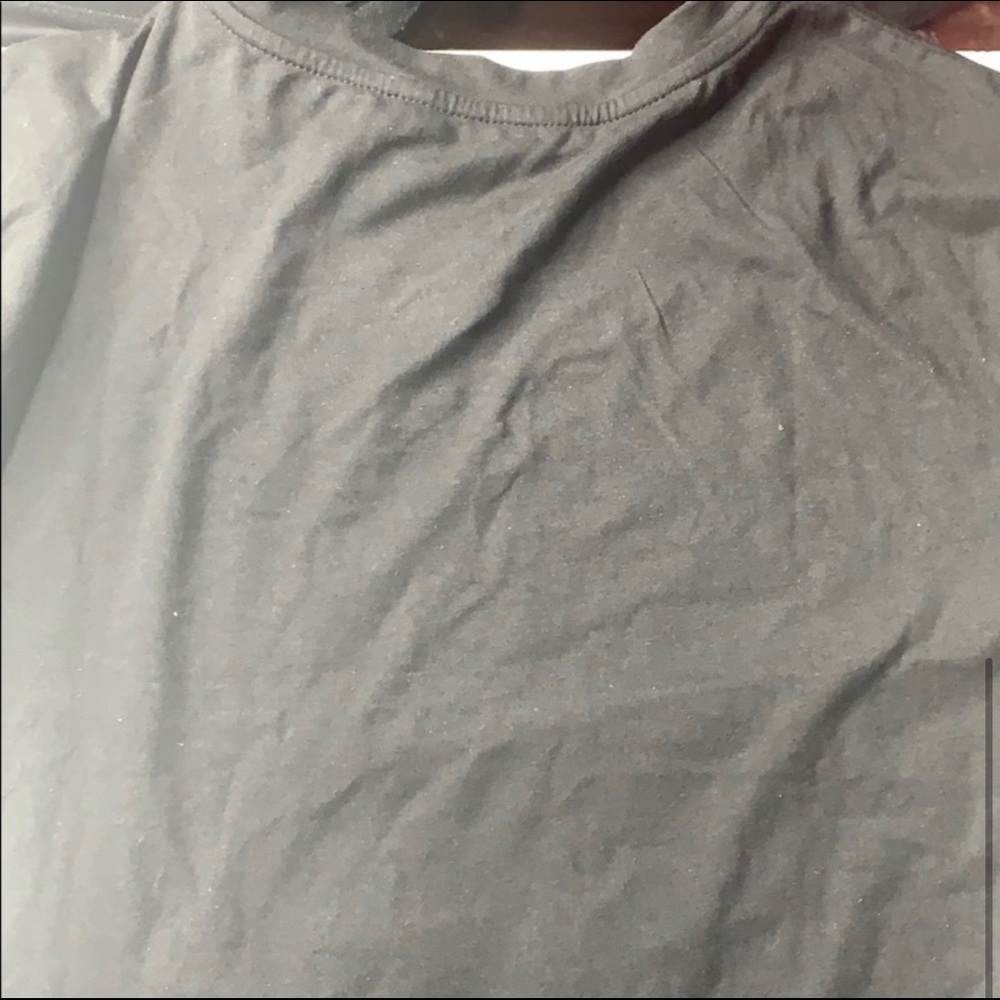 Graphic tees!! - Picture 4 of 7
